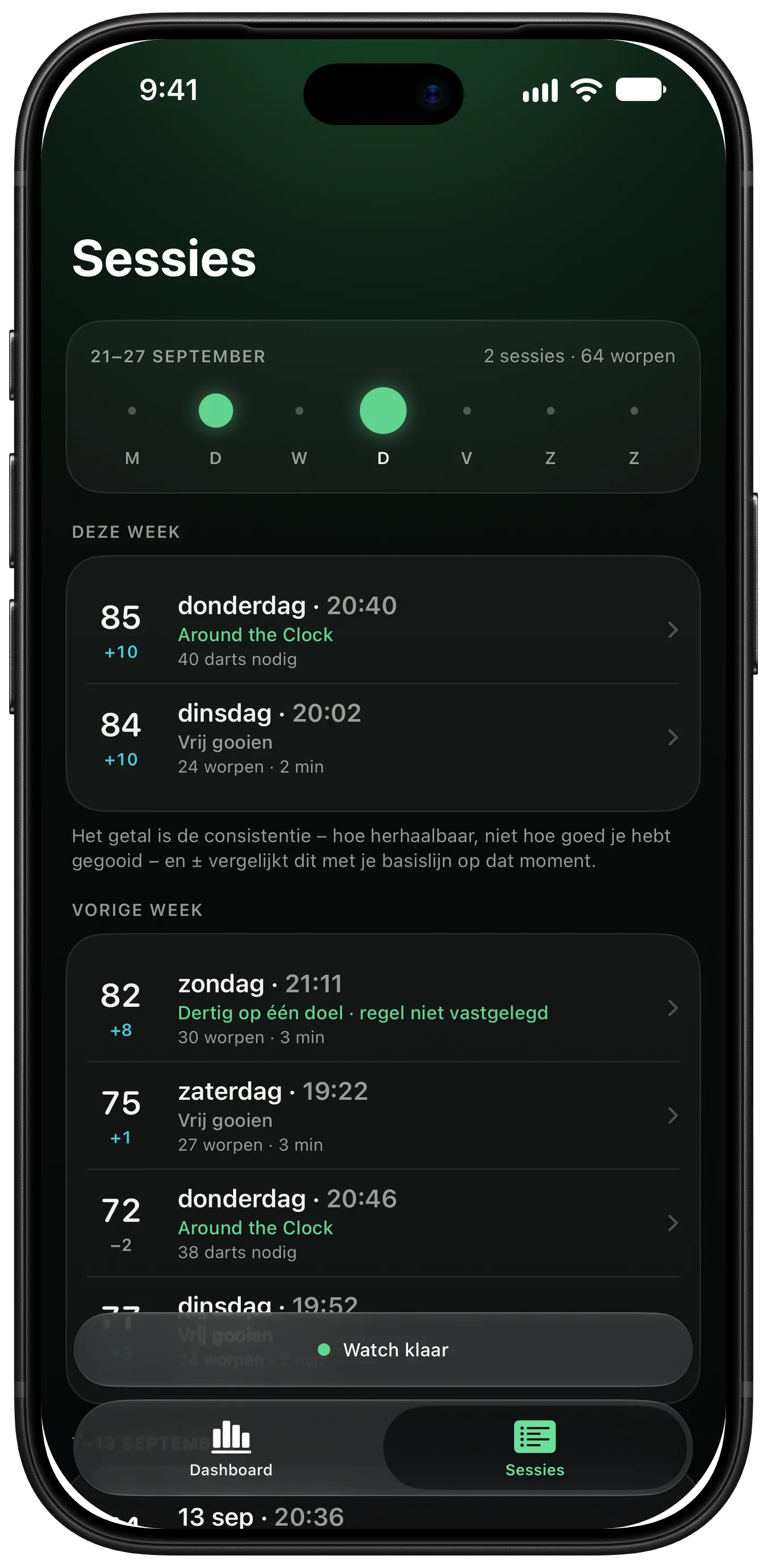 De sessielijst van ThrowKit op de iPhone, per week gegroepeerd, met de consistentie en oefening van elke sessie